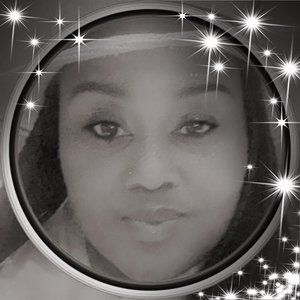 Meet your Posher, Shakeeta